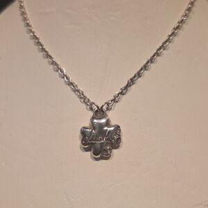 Silver Lucky Clover Pendant Necklace - Women Jewelry